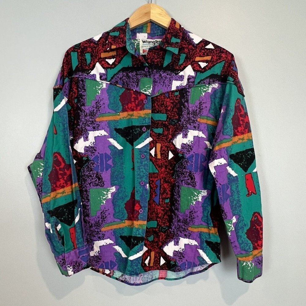 Wrangler Authentic Western Apparel Shirt Womens Size Medium Southwestern Vintage